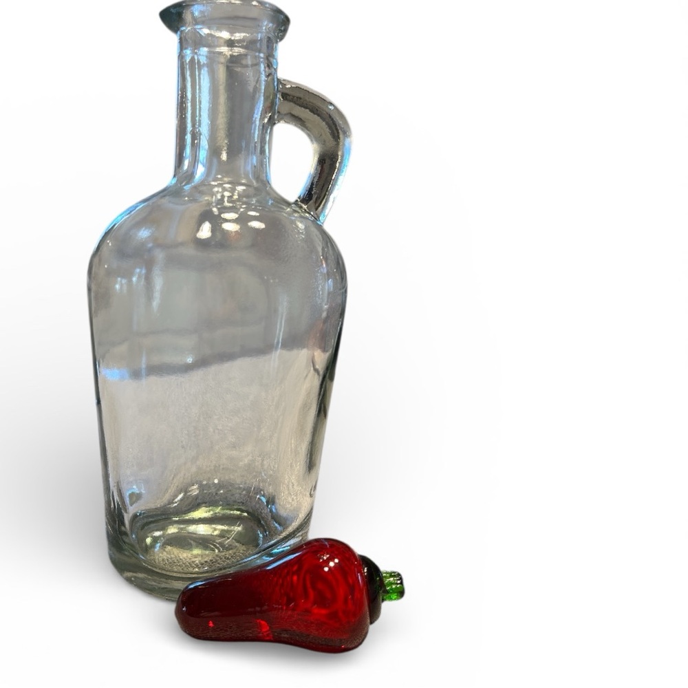 Cruet 2 Vintage Glassware Cruets Chili Pepper Stopper perfect for vinegar & oil - Picture 5 of 5